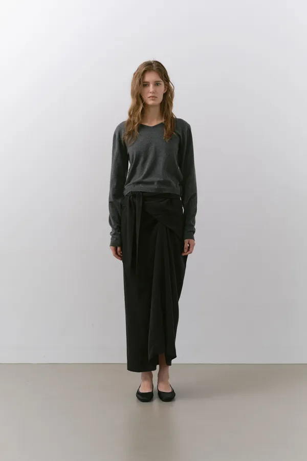 LINE SEMI CROP KNIT, CHARCOAL
