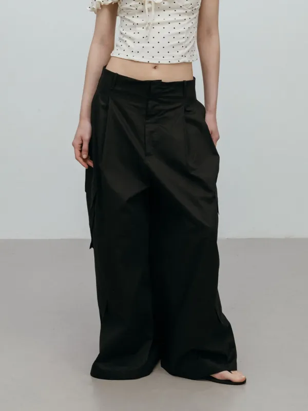 PINTUCK CARGO PANTS / BLACK