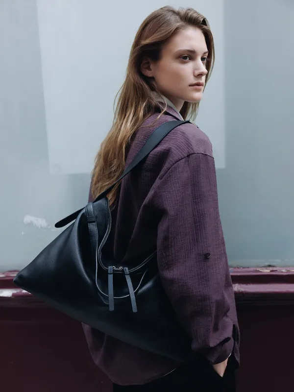 Volant Hobo Medium FA6AD385-FH