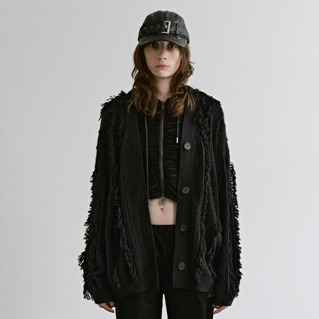트리밍버드 Fringe-Cut Cable Knit Cardigan [ Black ] 상품 이미지 1