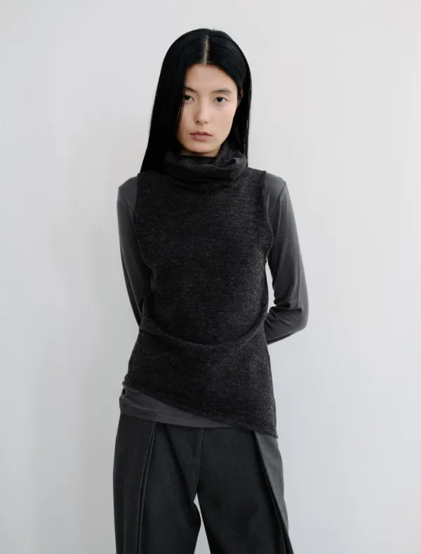 DRAPE COWL KNIT VEST [CHARCOAL]