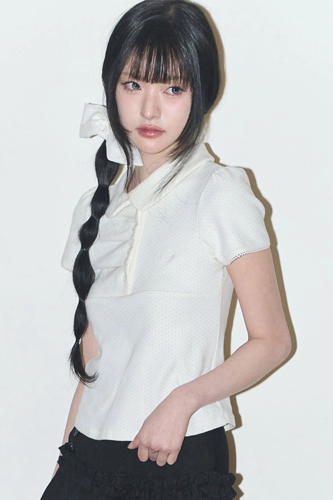 일리고 도트 핀턱 카라 티 아이보리 상품 이미지 2