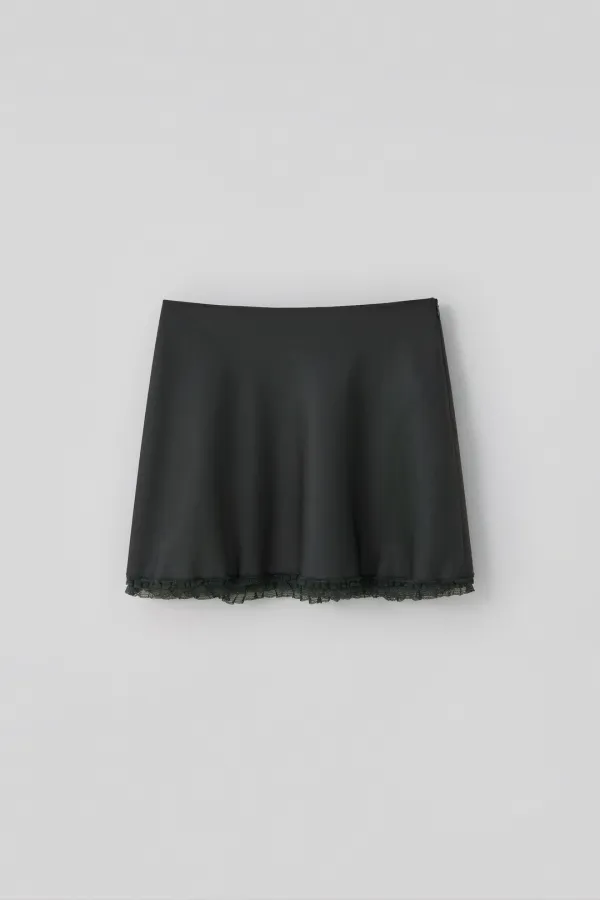 T/T Lunar satin lace skirt (charcoal)