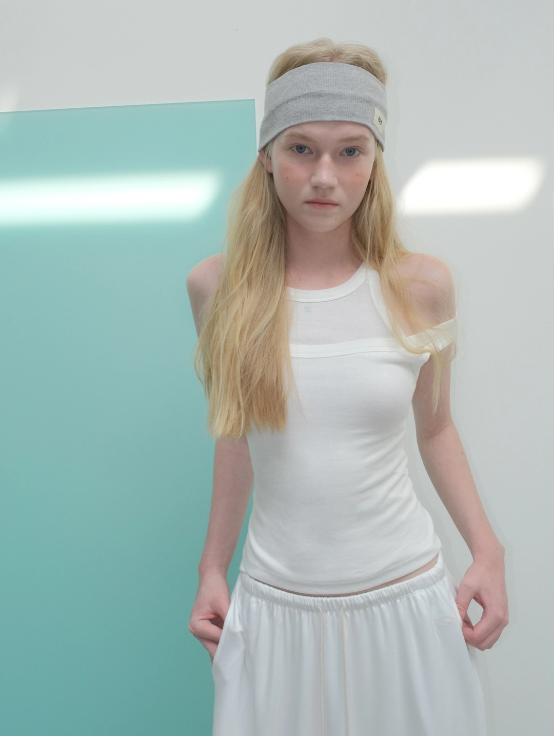 포에토 Take sleeveless set (halter + regular) - ivory 상품 이미지 1
