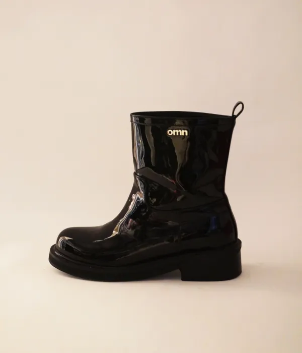 omn Glow boots _Black