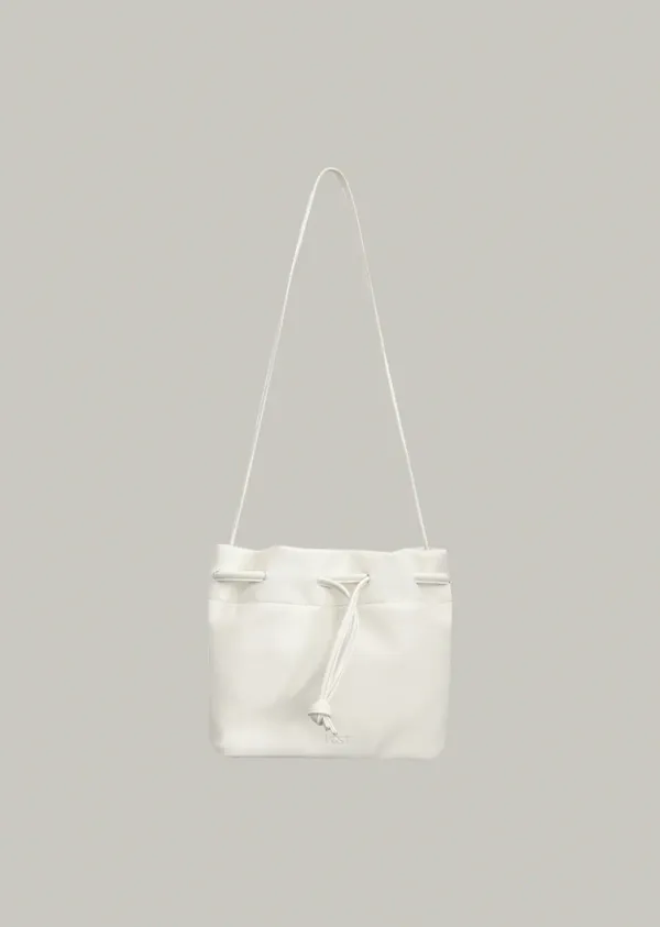 strap bucket bag