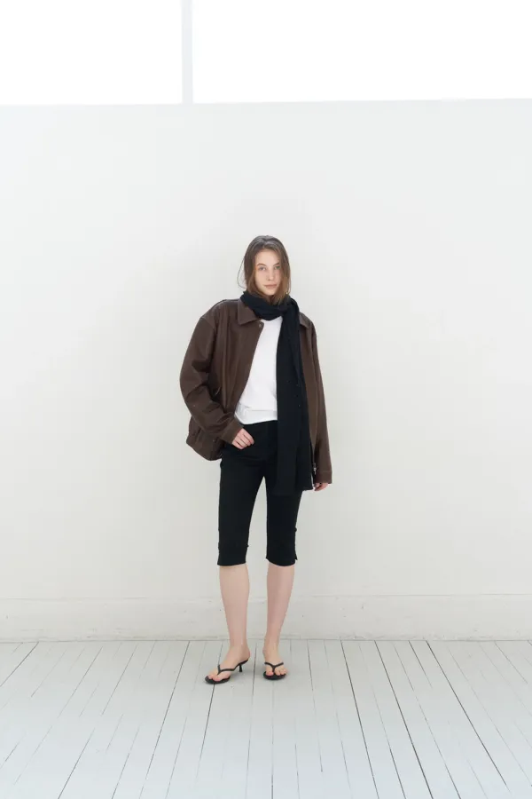 Capri Pants ( Black / Brown )
