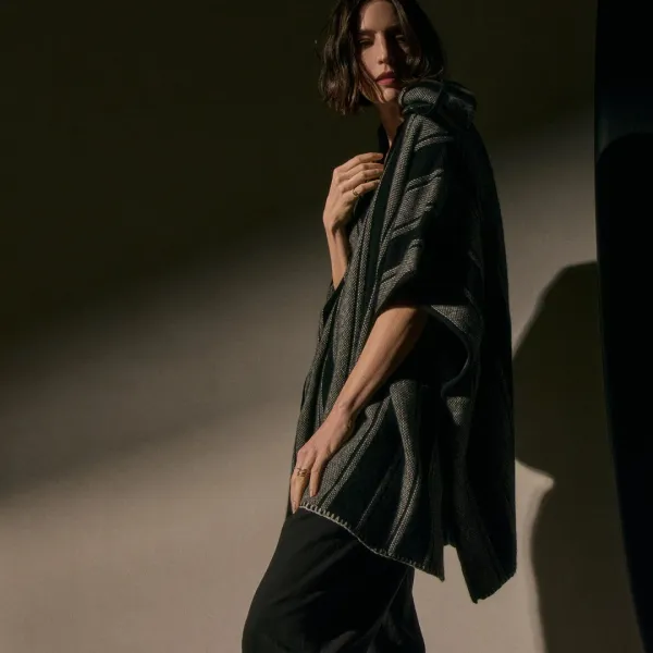 Baja Stripe Cashmere Poncho - Black Stripe