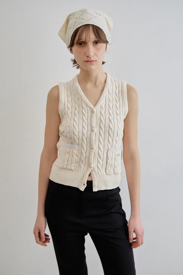 [2nd]Classic cable knit vest  _ivory