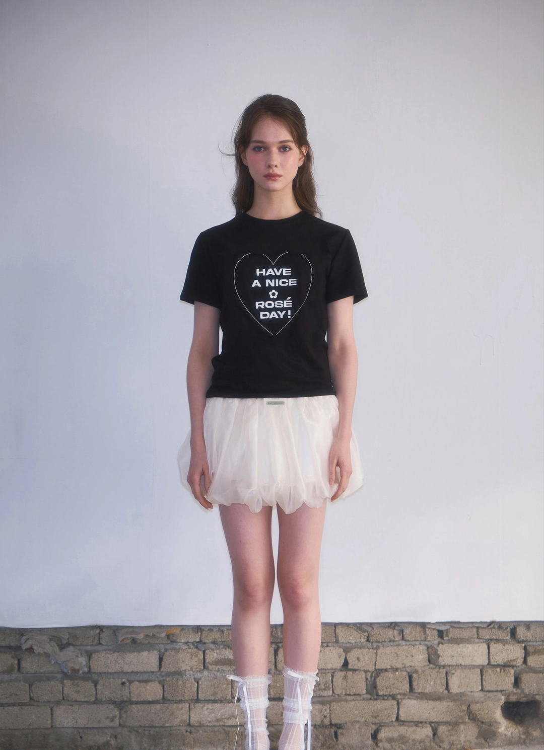 로제프란츠 In the Heart T-shirt [Black] 상품 이미지 2