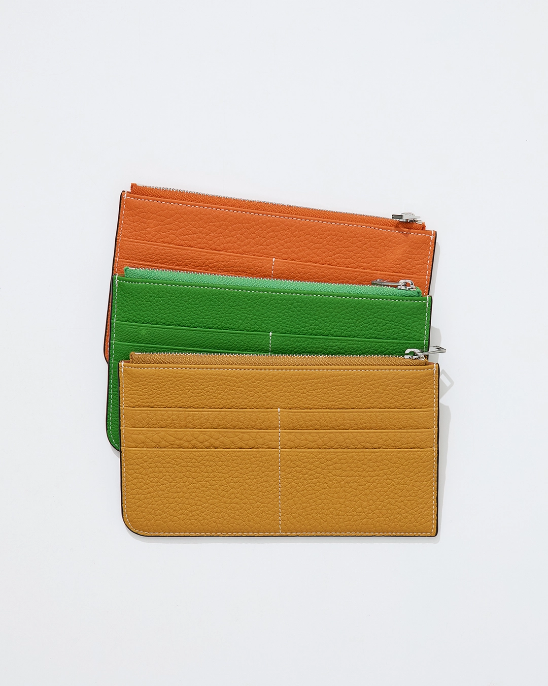 알투더블유 Nimb togo leather passport holder 상품 이미지 1
