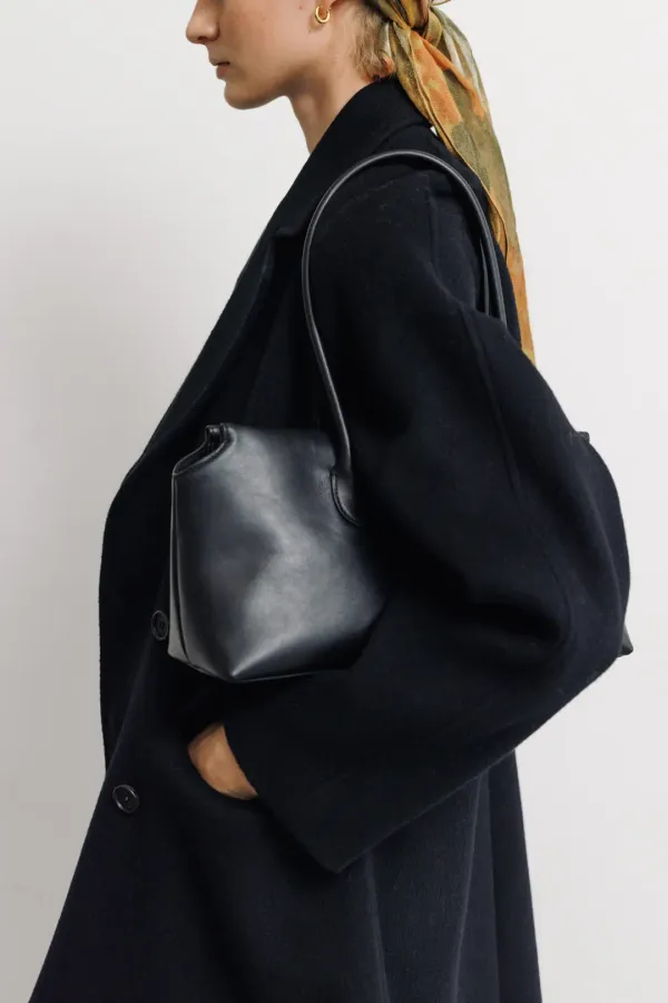 [3rd] Carry Bag in Black