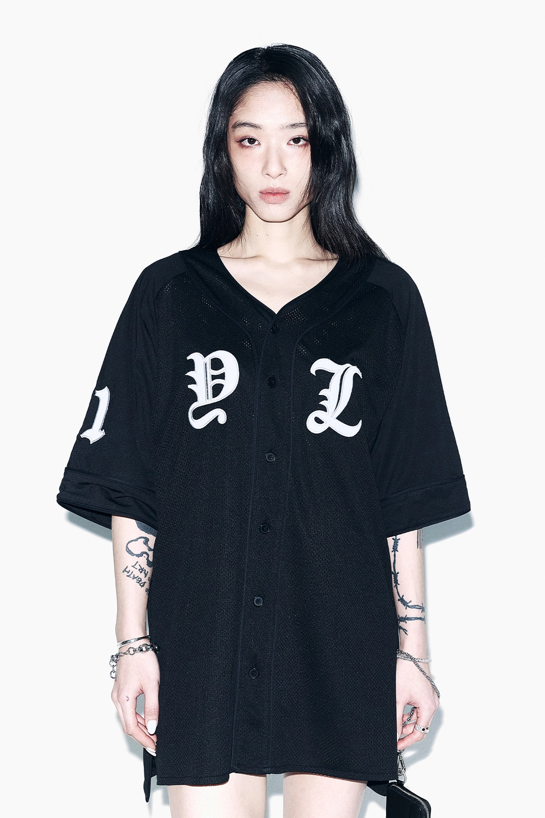 와이이이엘 CUBIC APPLIQUE MESH BASEBALL JACKET BLACK 상품 이미지 2