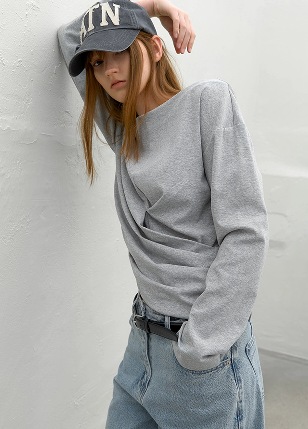 아뜰리에 나인 (T-7168)LOOSEFIT DRAPING TEE BLOUSE 상품 이미지 1