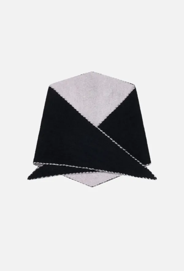 Cashmere Reversible Triangle Scarf (Navy)