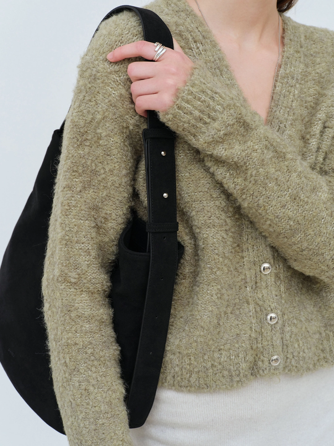 오브히 노아 스웨이드 버킷백 Noah Suede Bucket Bag_Black 상품 이미지 2