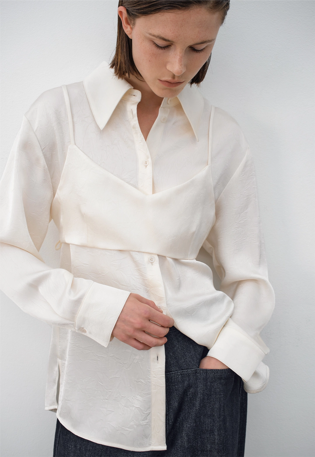 아뜰리에 나인 (BL-4358)ODEITA SATIN BUSTIER BLOUSE S 상품 이미지 3