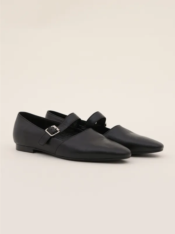 Raul Maryjane, Black