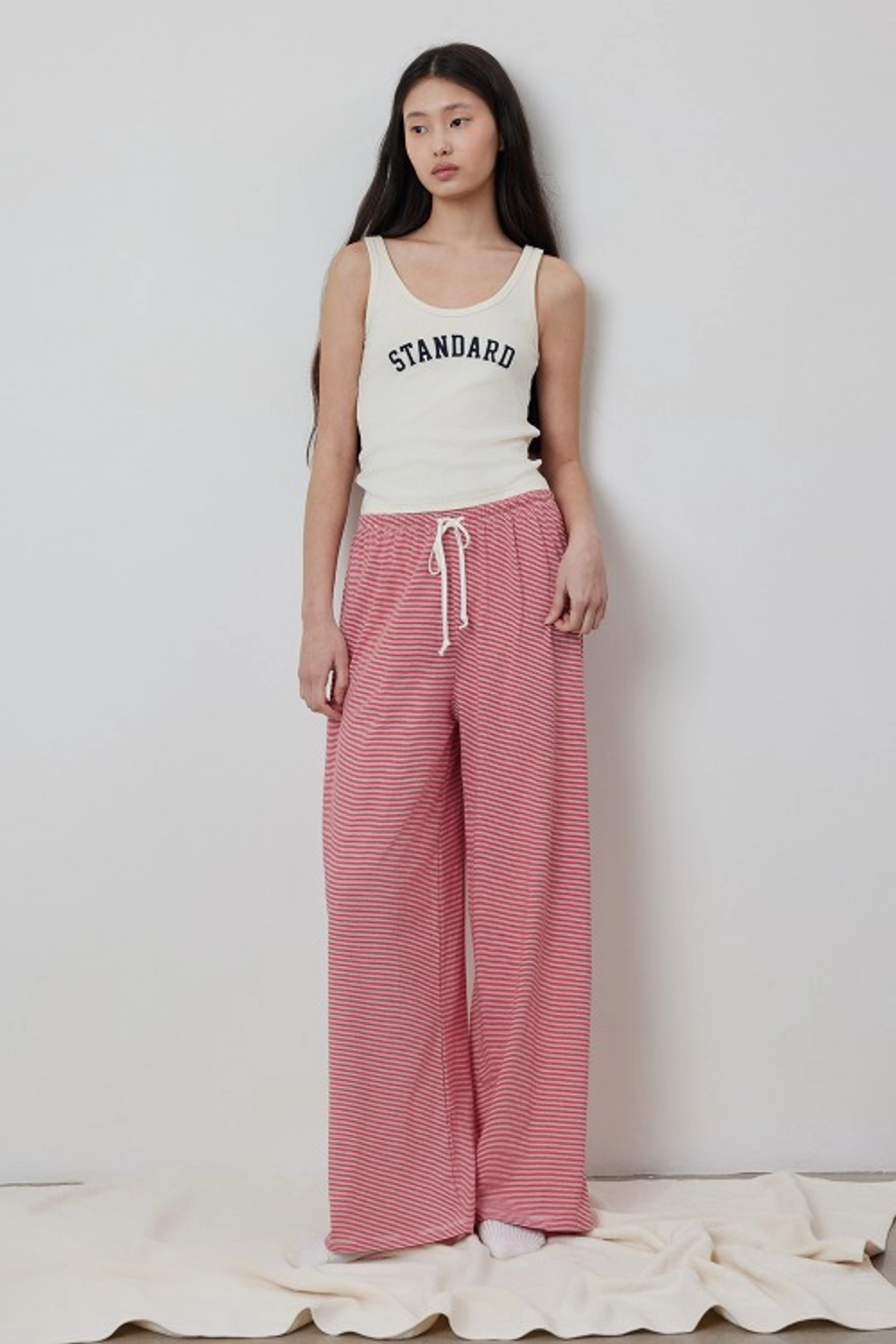 퀸스래빗 Stripe Banding Loose Fit String Jersey Pants 상품 이미지 2