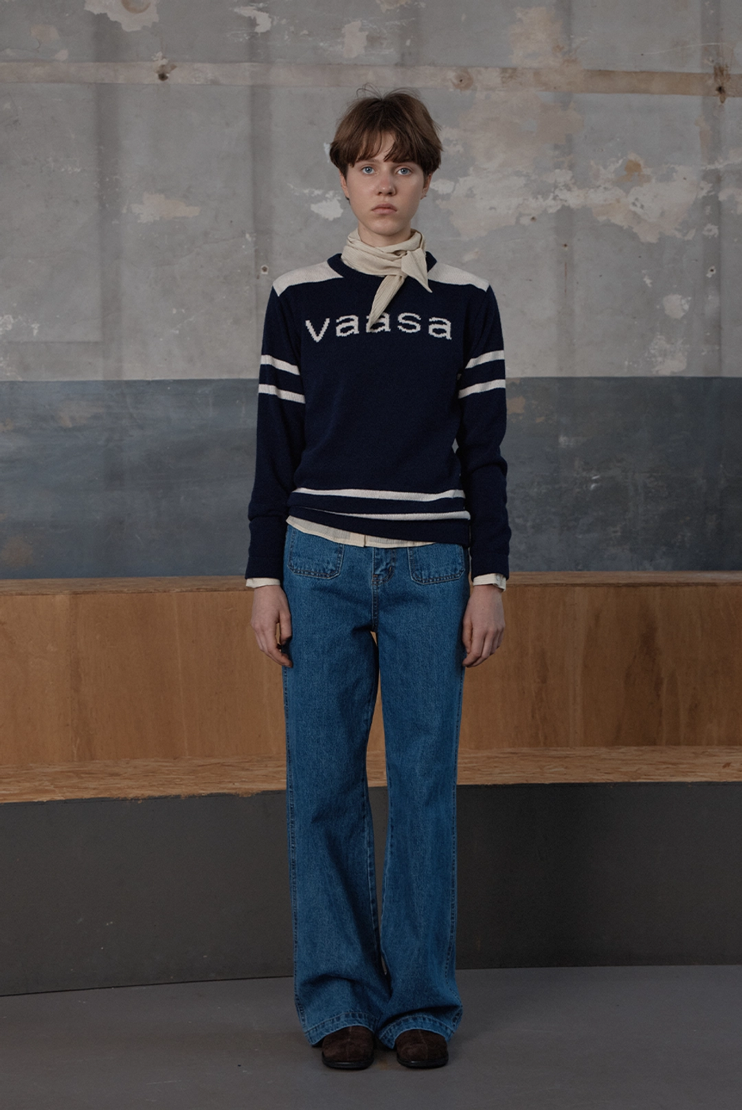 브렌다 브렌든 vaasa knit - navy 상품 이미지 2
