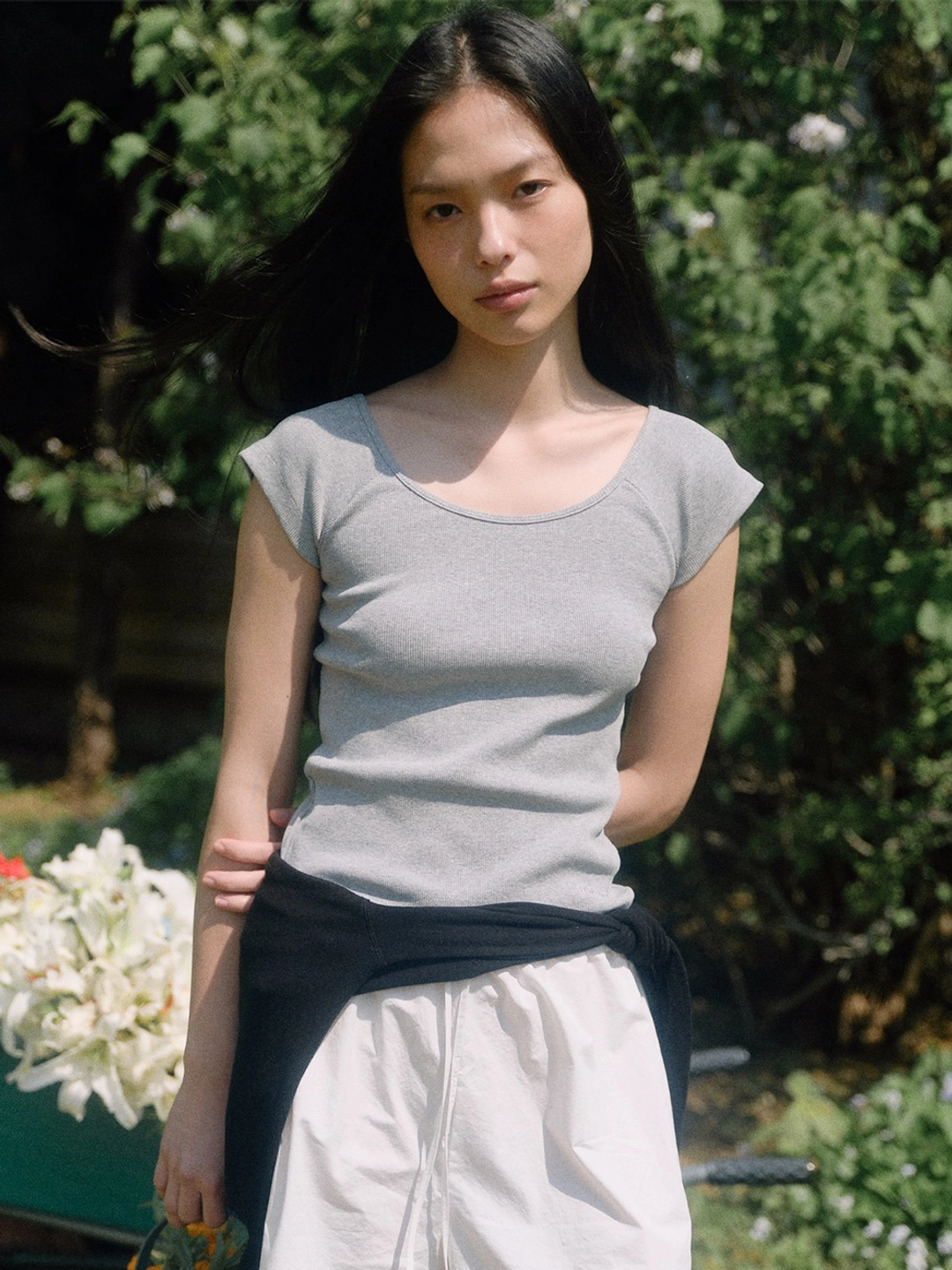 베이오드 U-neck ribbed T-shirt_gray 상품 이미지 1