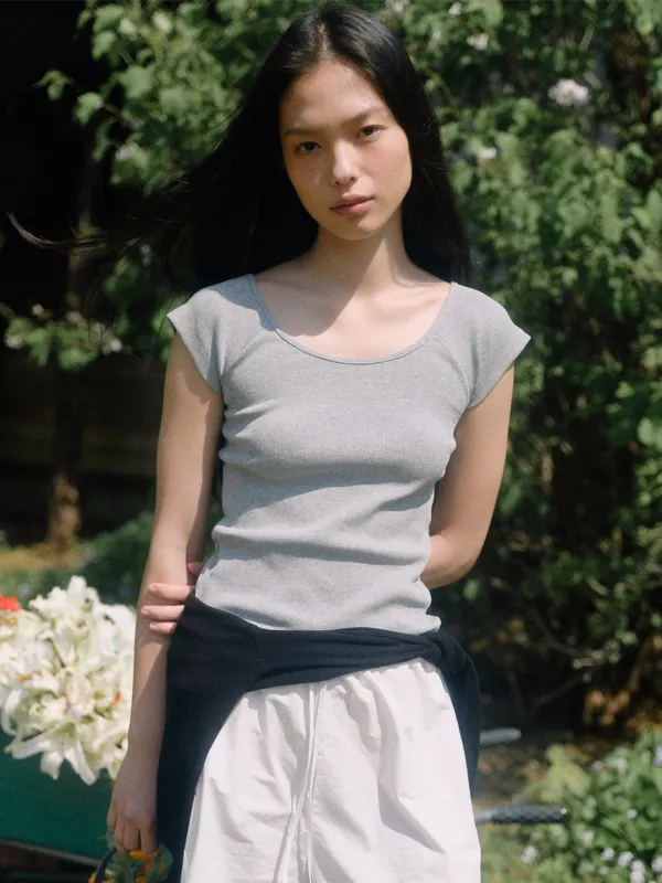 U-neck ribbed T-shirt_gray