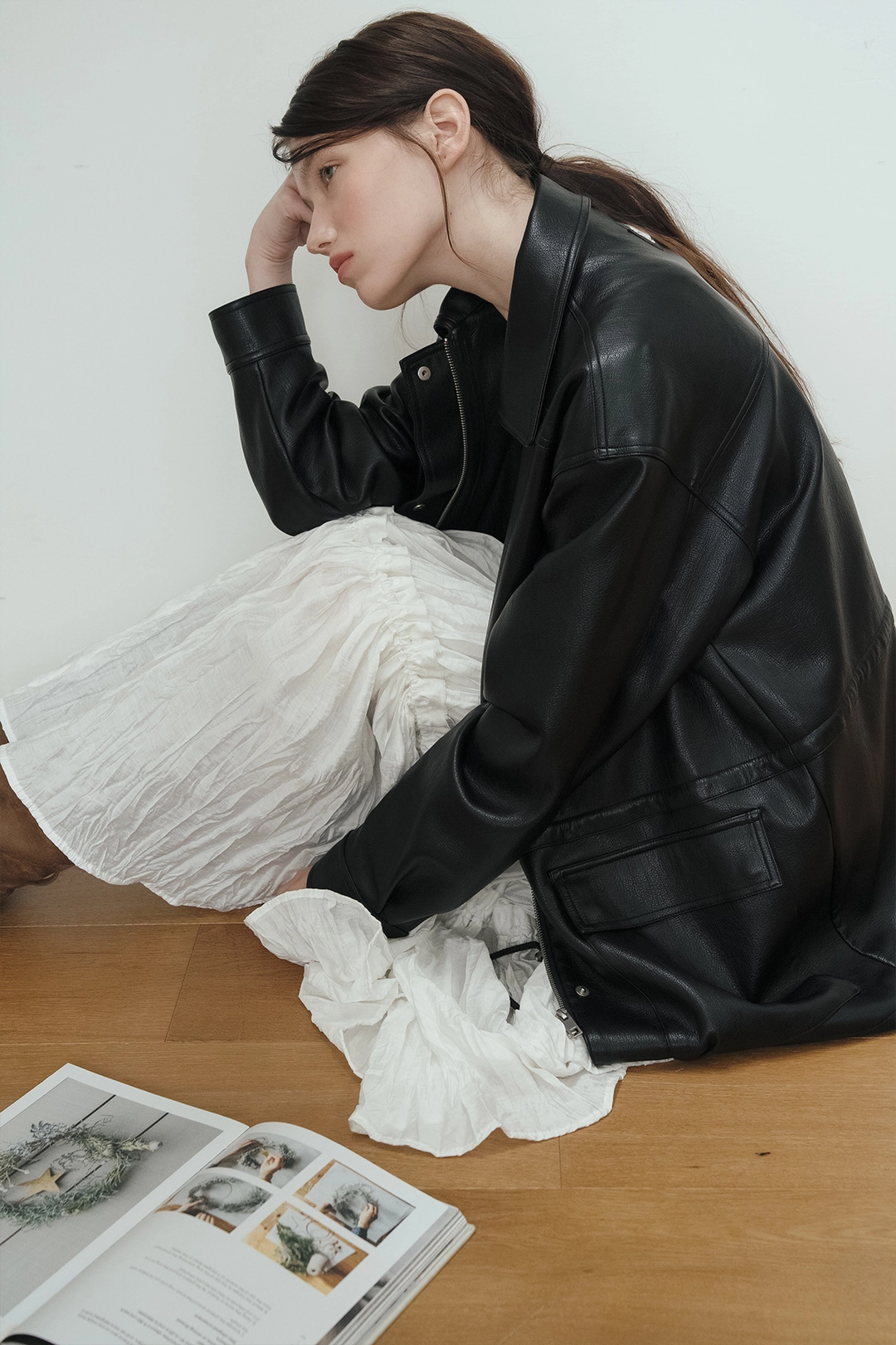 샤드라마 SOFT LEATHER DRAWSTRING FIELD JACKET [BLACK] 상품 이미지 2