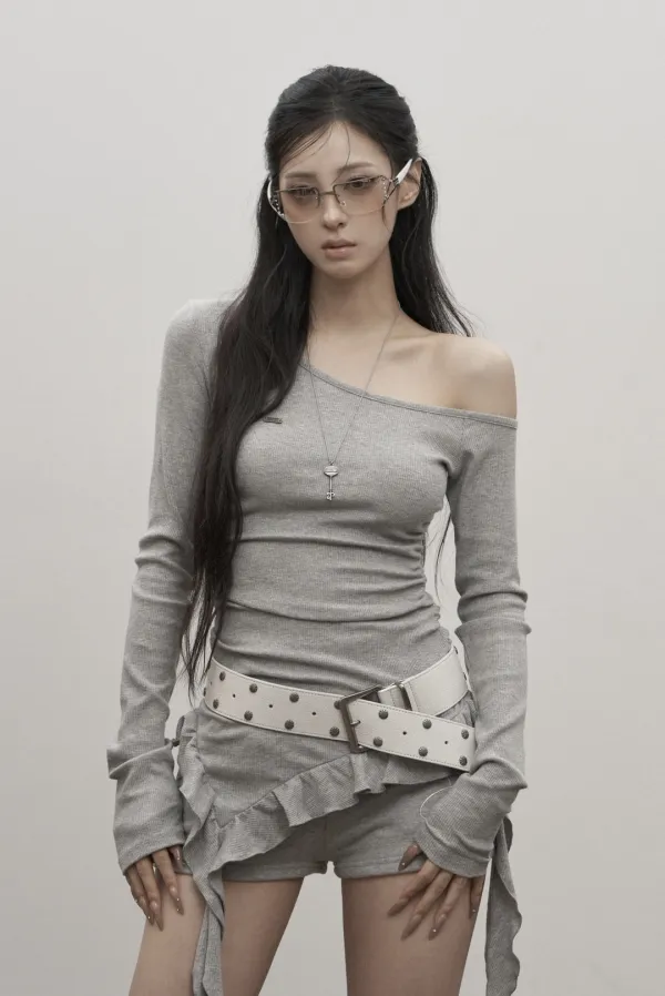 Offset Ruffle Top (gray)