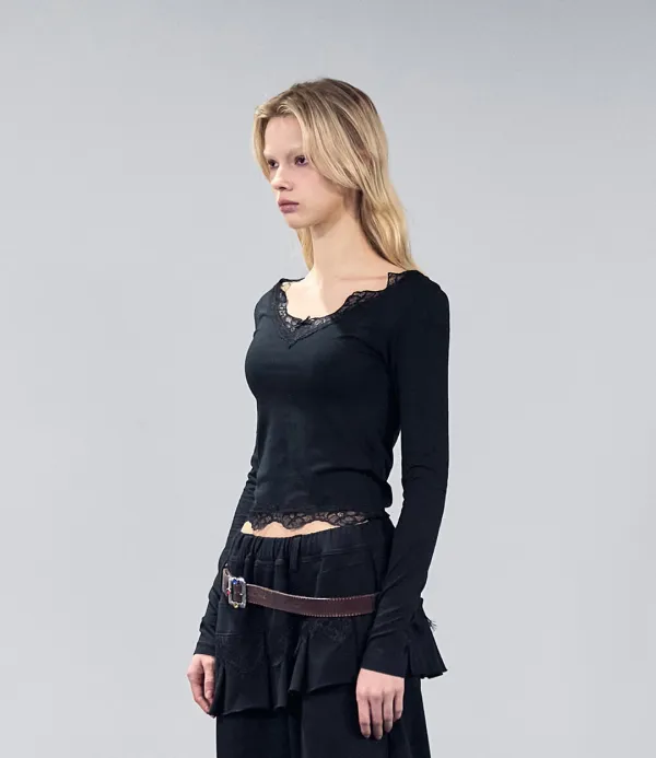 LACE FRAME V-NECK SLEEVE (BLACK)