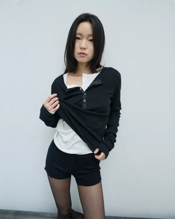 Twist henley top (black)