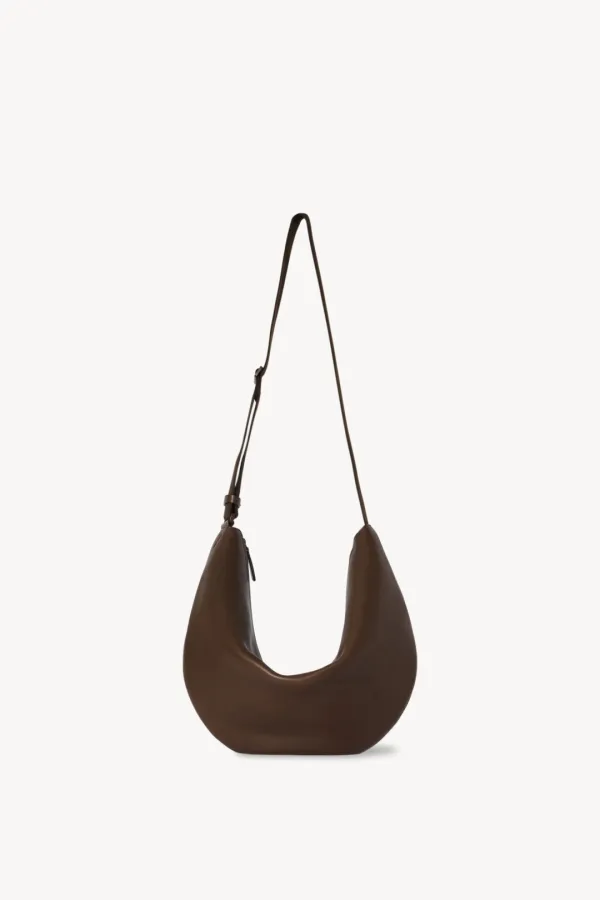 Crossbody Crescent 가죽 백
