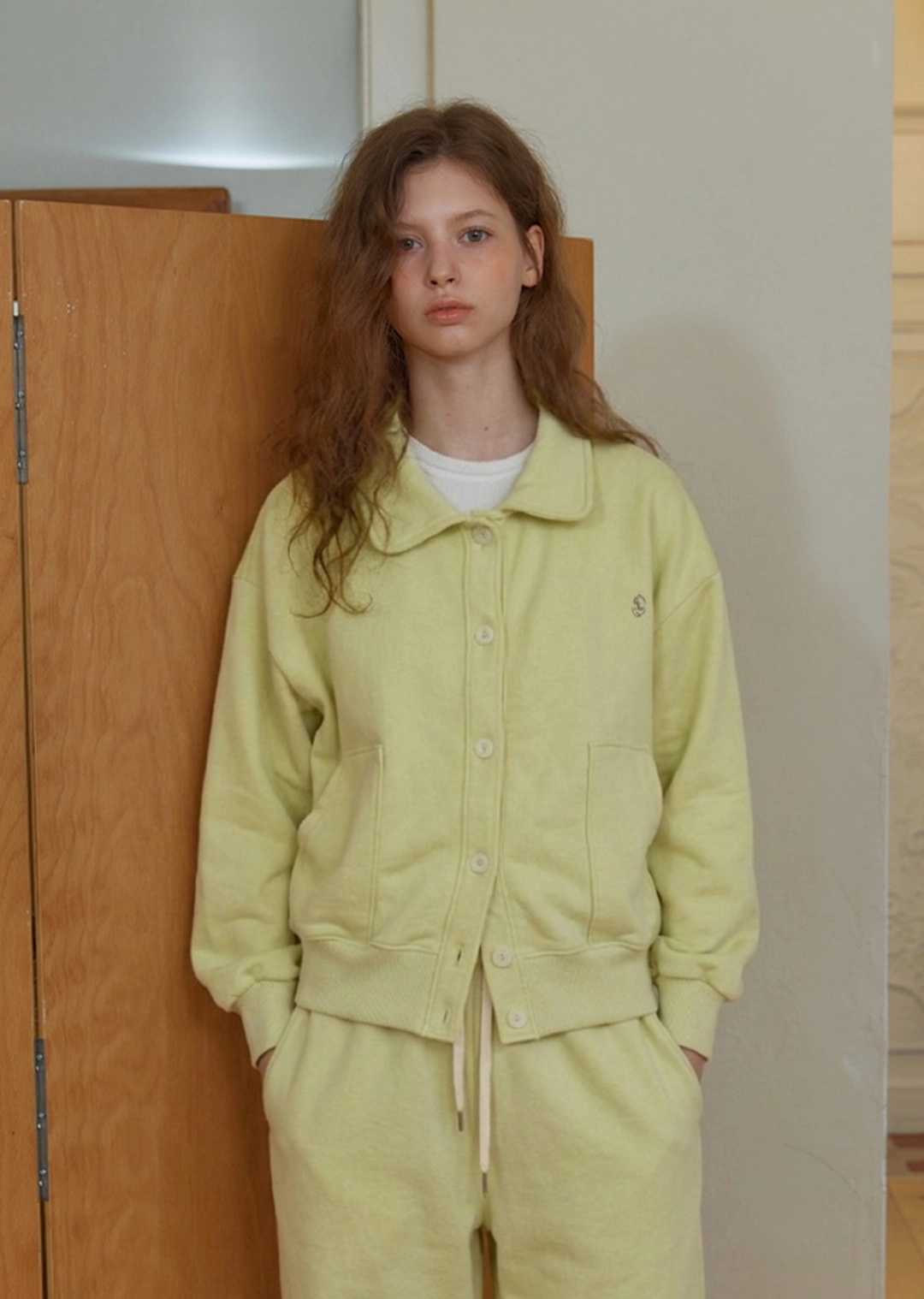 아노에틱 ANC BUTTON COLLAR SWEAT CARDIGAN_LIME 상품 이미지 1