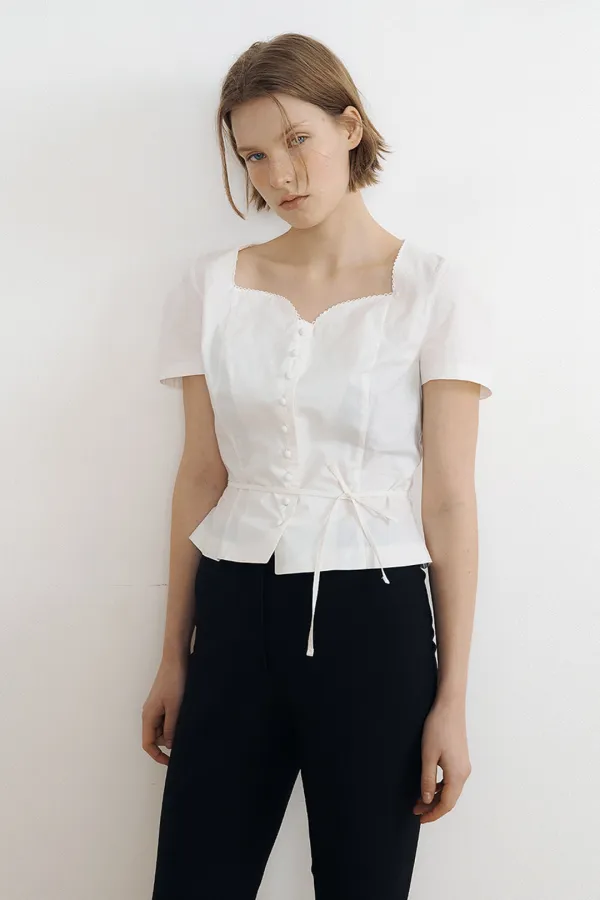 Tulip Neck Embroidered Puff Blouse (ivory)