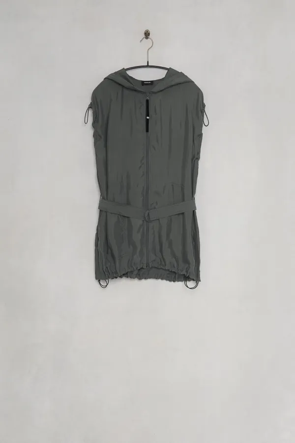 Pio Belted Cupro Vest gray