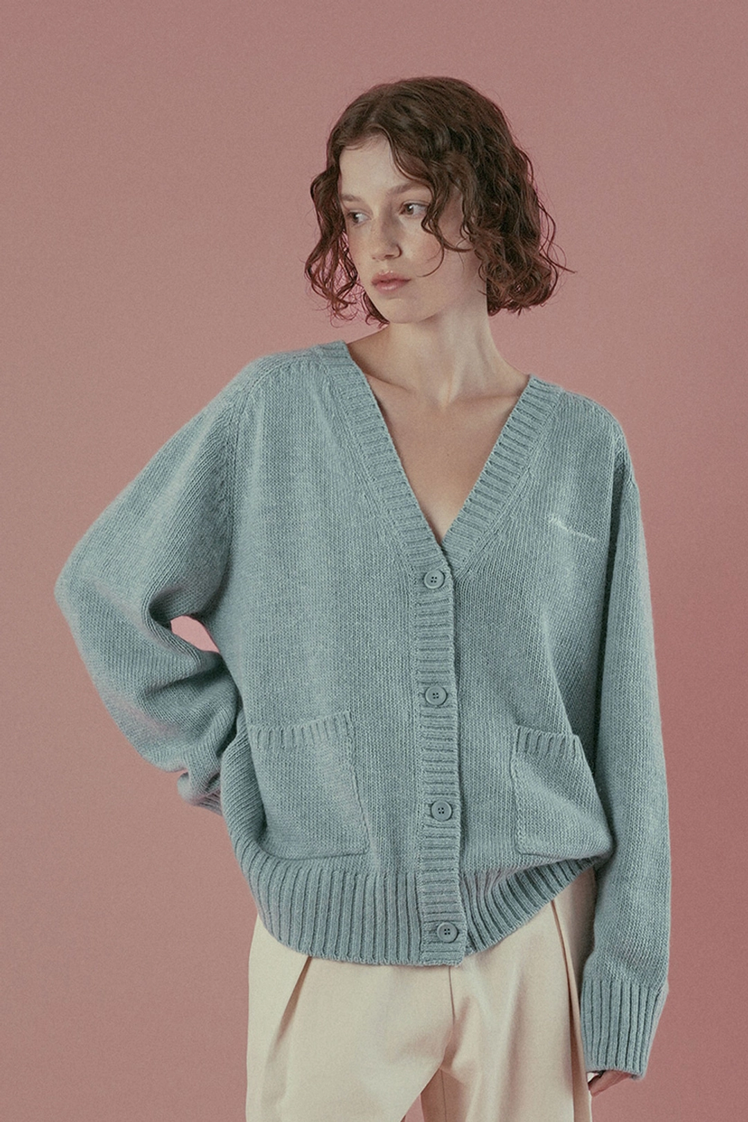 위드아웃썸머 Nuts v-neck cardigan_skyblue 상품 이미지 2