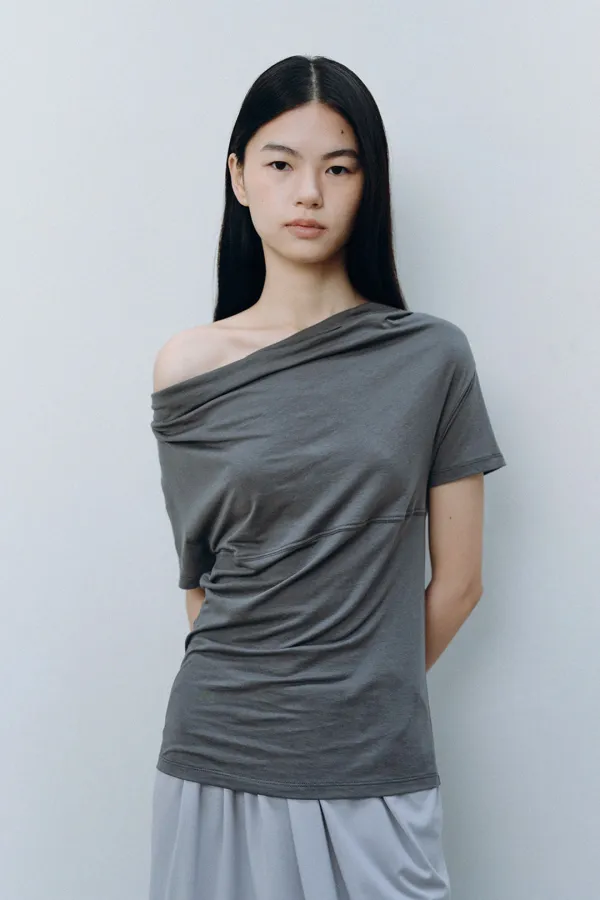 2WAY DRAPE OFF SHURDER, CHARCOAL