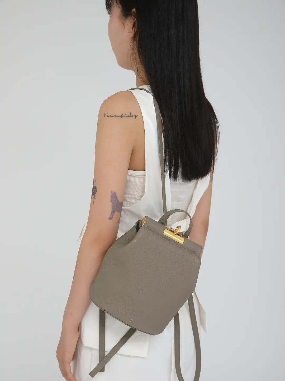 구드 Mini Lowa Bag - Taupe 상품 이미지 2