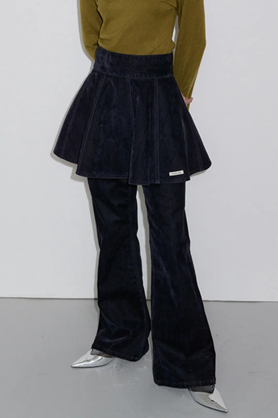 오버듀플레어 VELVET DENIM SKIRT_NAVY 상품 이미지 2