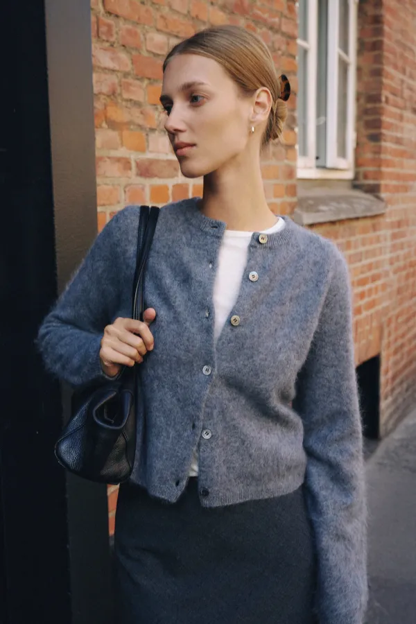 Silk Wool Brush Cardigan [LMBFWIKN2104]-Gray [10/12 예약배송]