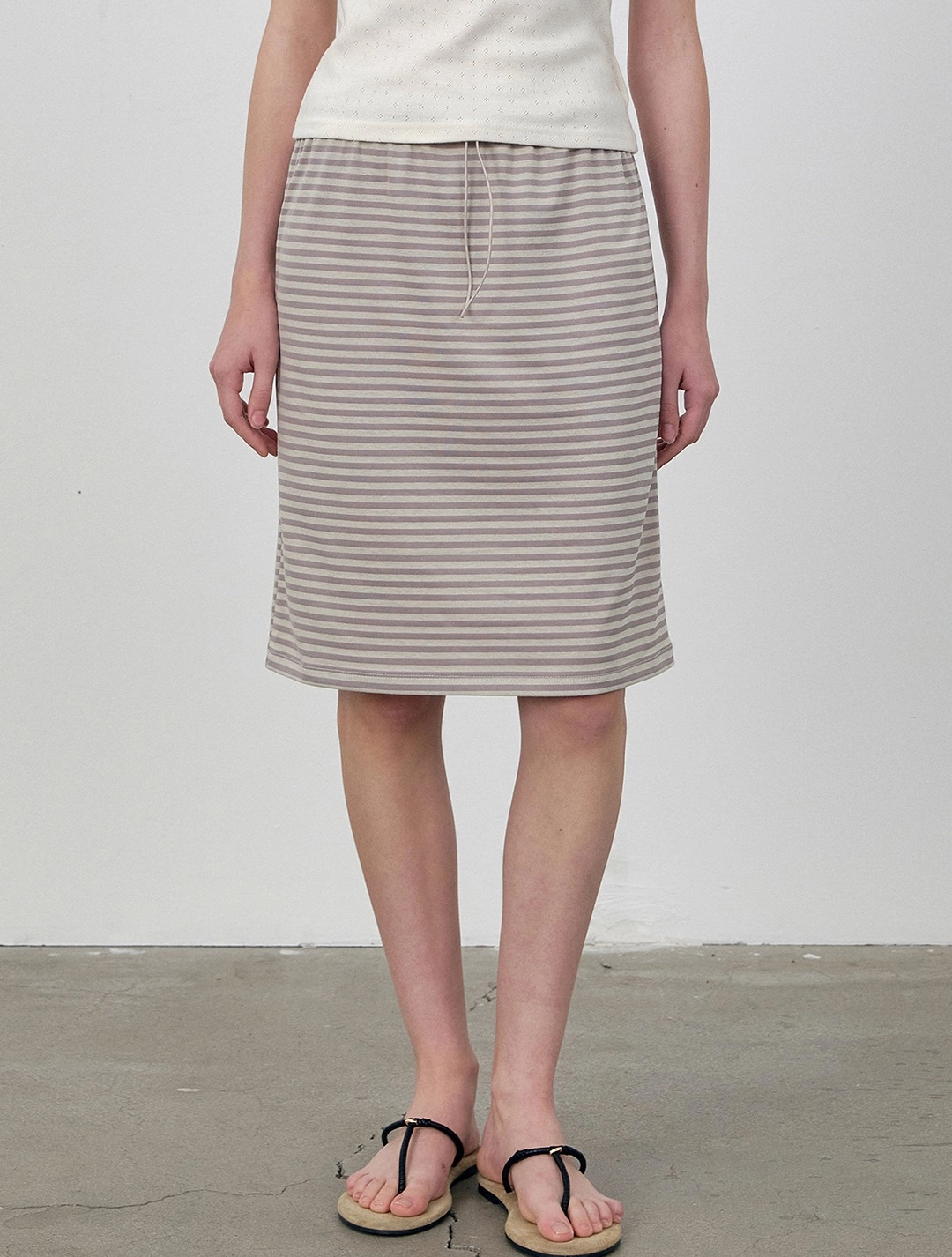 로에일 Stripe string waist midi skirt_Beige 상품 이미지 1