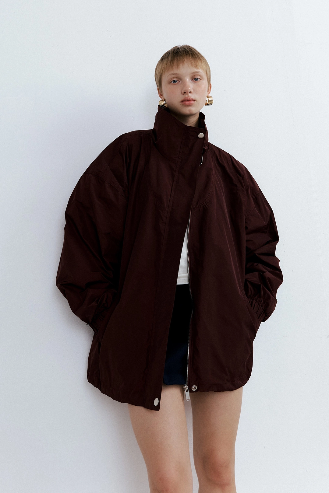 포지프레클즈 High-neck Wind Jacket_Burgundy 상품 이미지 2