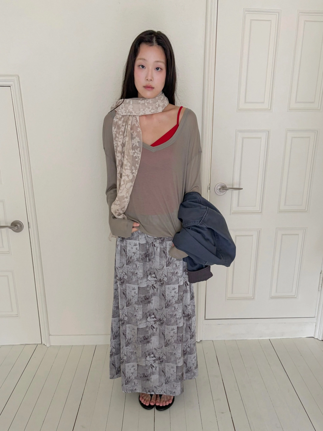 포에브 Flower Jacquard Long Skirt - Silver/Brown 상품 이미지 1