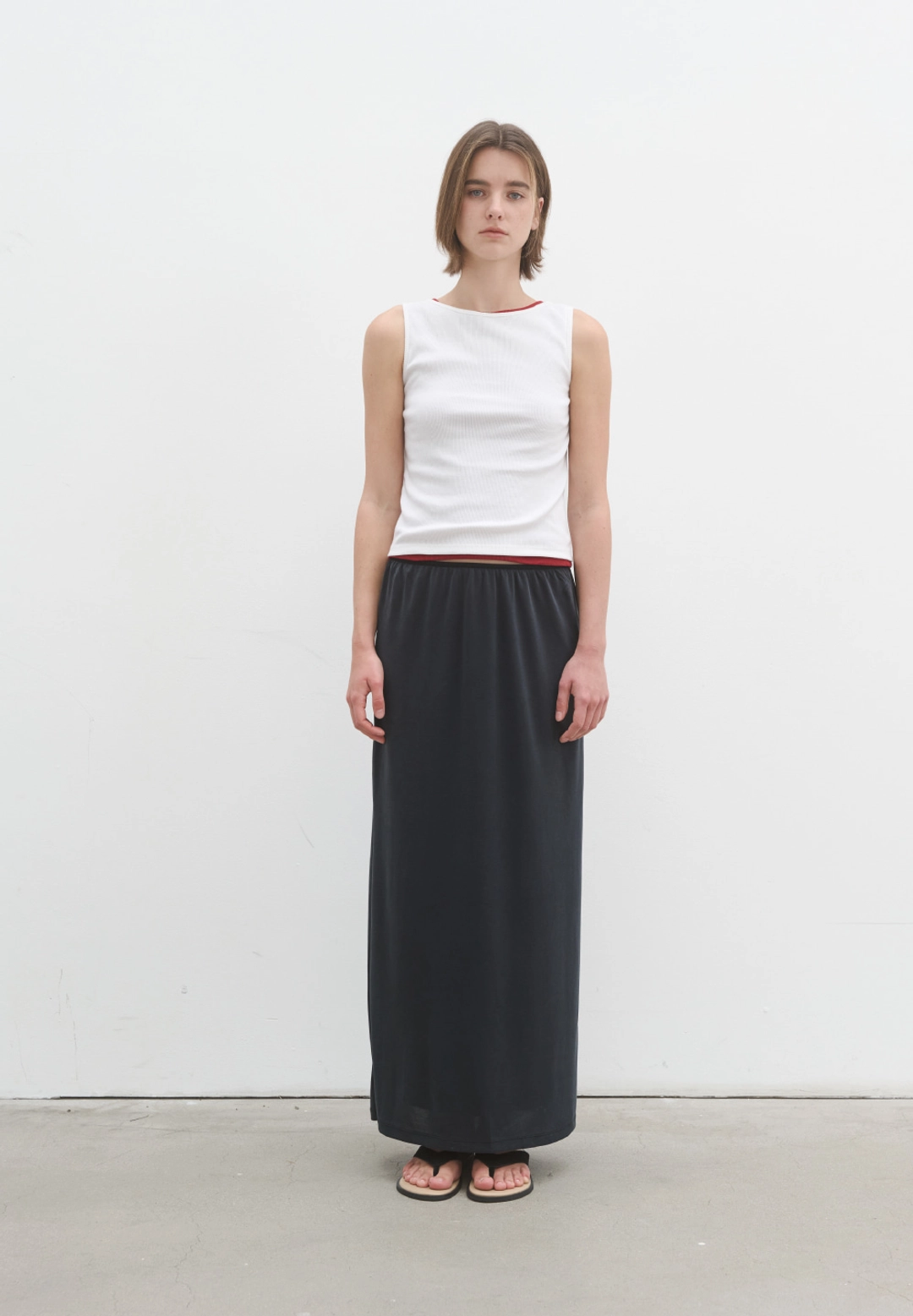 포저 Soft modal maxi skirt (charcoal navy) 상품 이미지 1