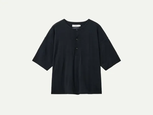 Via Henleyneck short sleeve T-shirt (Black)