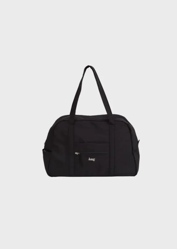 18th) a duffel bag (black)