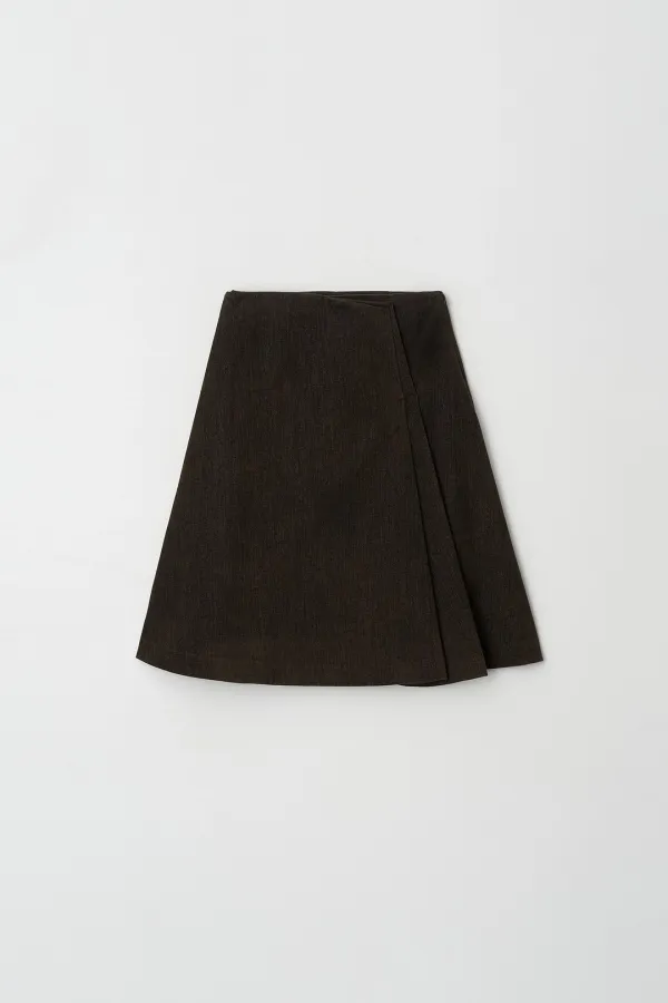 Pleated A-Line Skirt (brown)