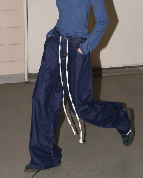 one washed string jeans