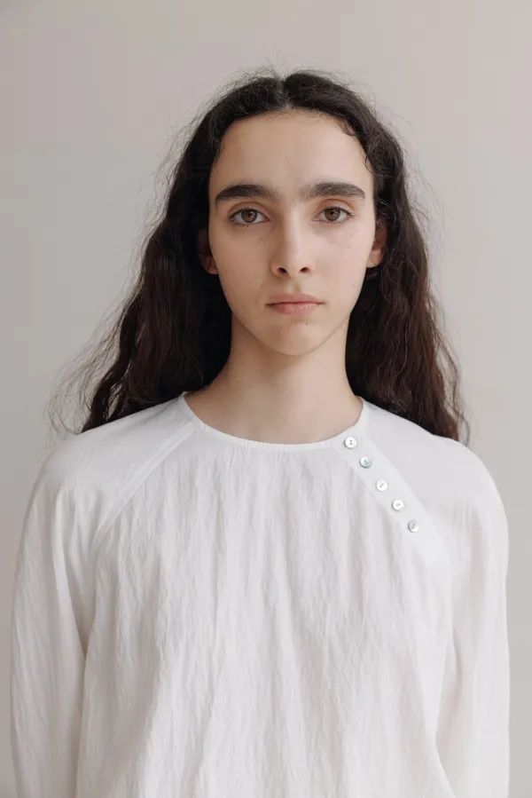 Raglan botton blouse (White)