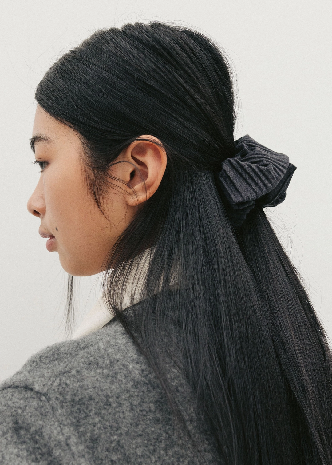 더라이 Pleats Scrunchie(Charcoal) 상품 이미지 2