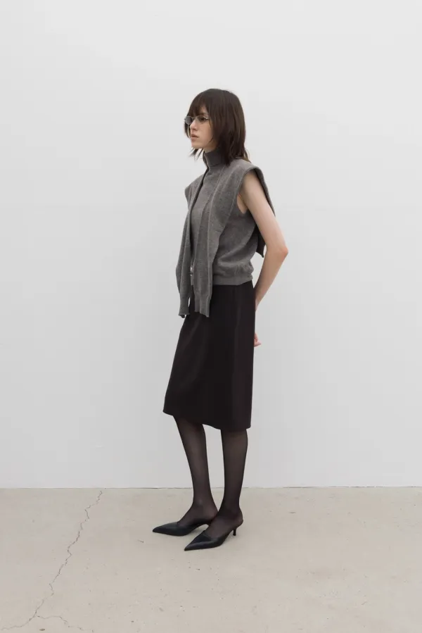 Wool U-Shaped Knit Scarf (Beige / Brown / Dark Gray / Black)